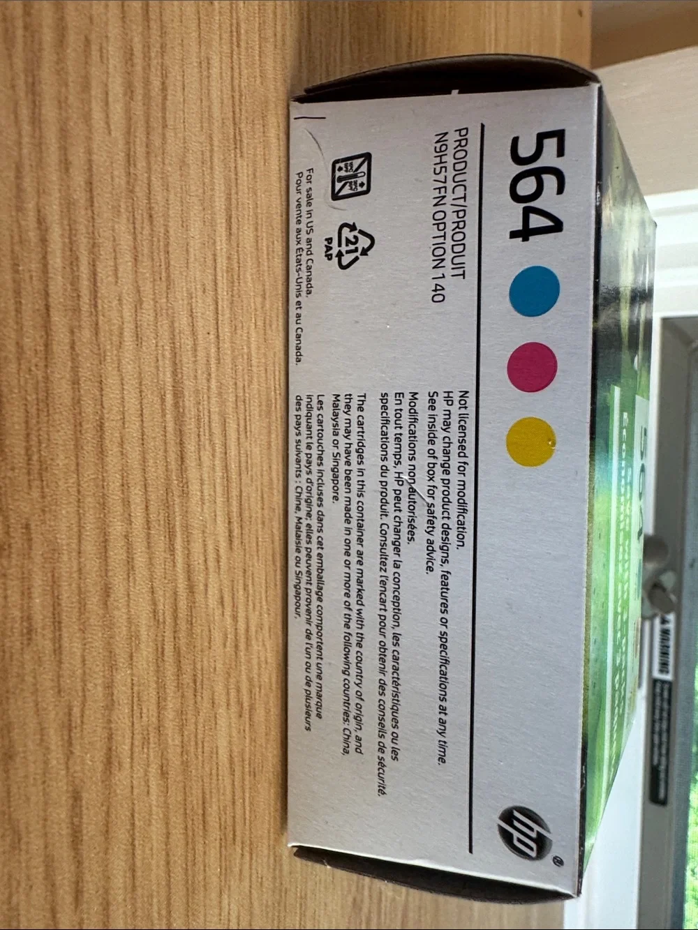 HP 564 Tri-Color Ink Pack — Cyan, Magenta, Yellow